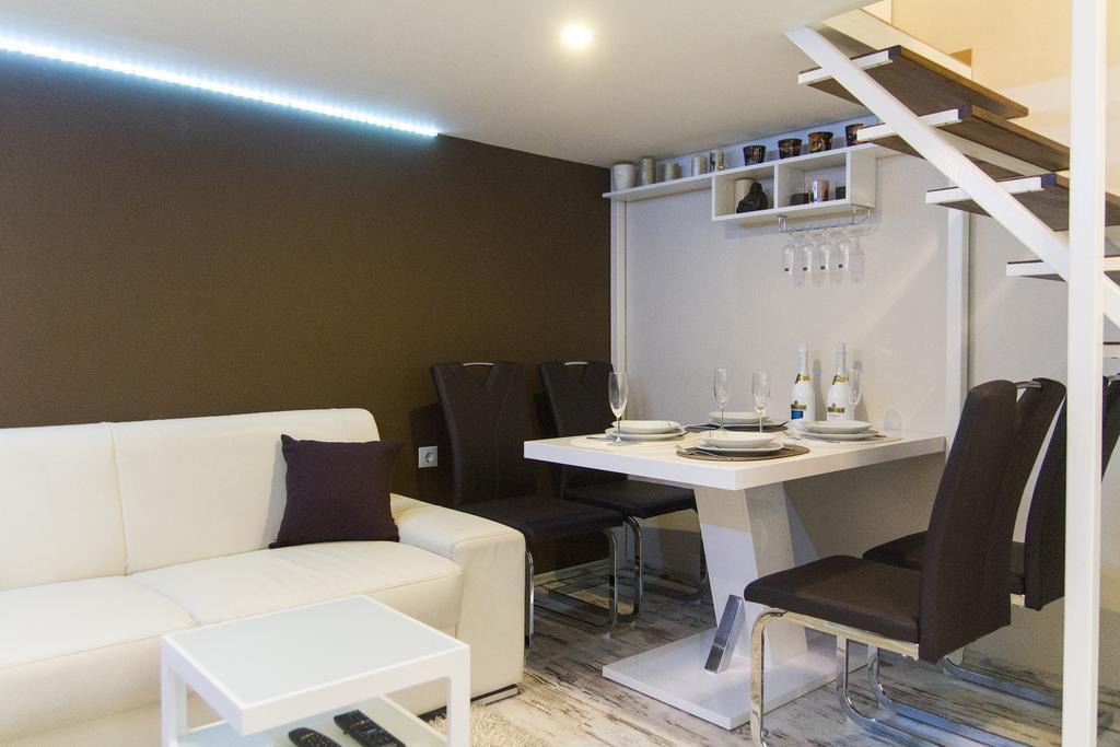 Apartament R&r Dembinszky *