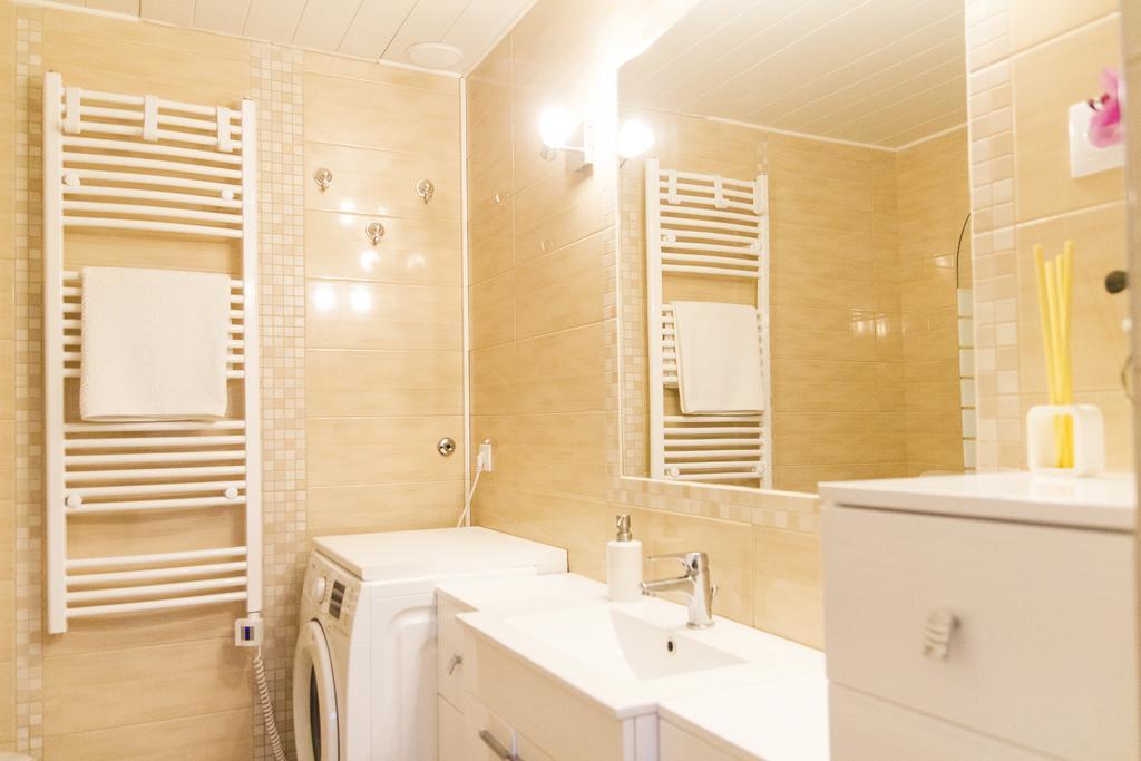 R&r Dembinszky Budapest